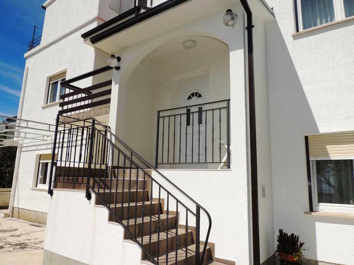 Apartments Zarko Brzac المظهر الخارجي الصورة